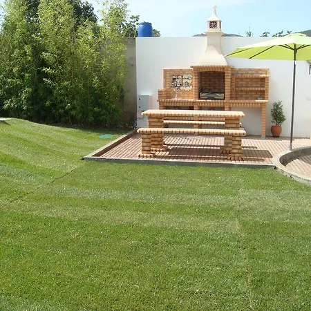 Casa De Flor Do Jardim