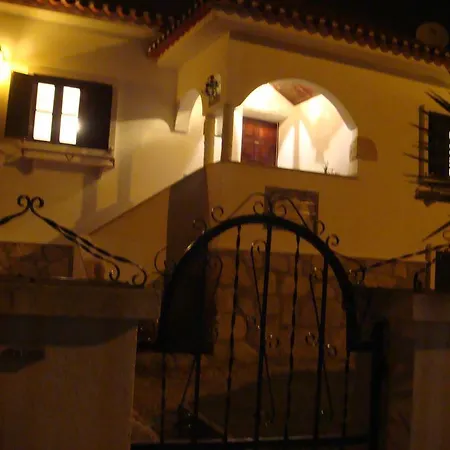 Homestay Casa De Flor Do Jardim