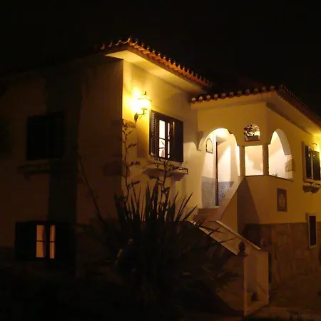 Séjour chez l'habitant Casa De Flor Do Jardim Malveira