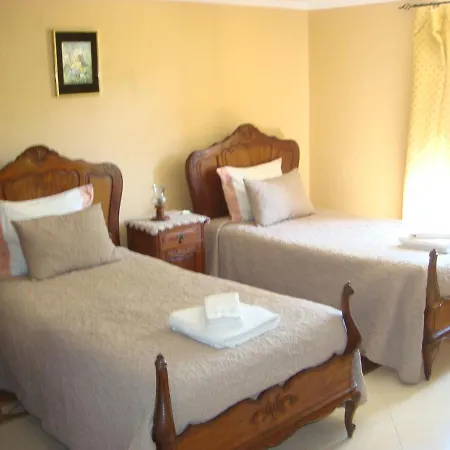 Homestay Casa De Flor Do Jardim *