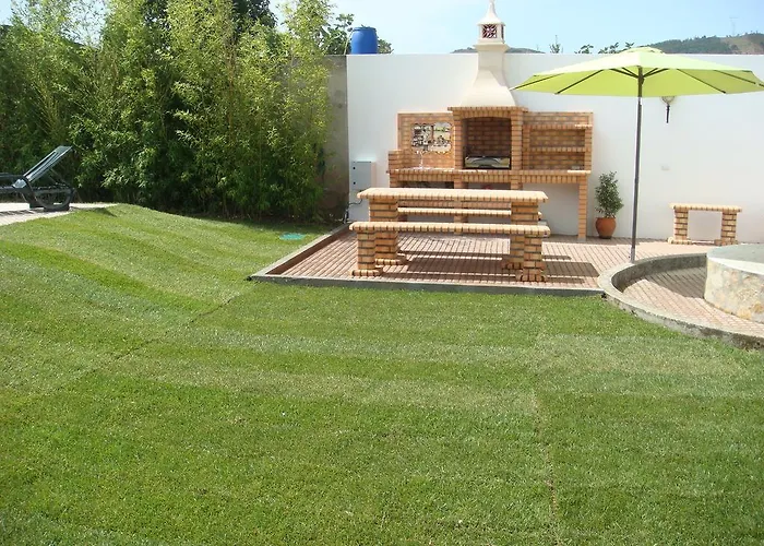 Casa De Flor Do Jardim