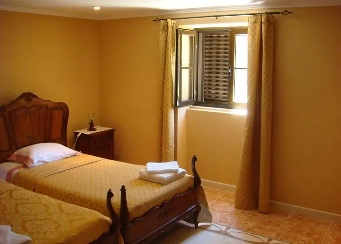 Casa De Flor Do Jardim * מלביירה